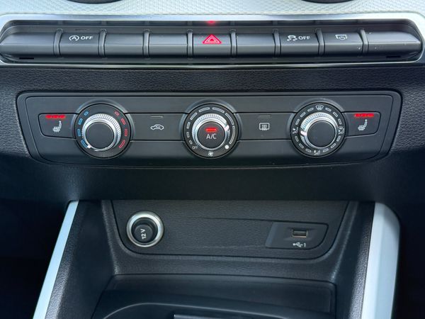 Immaculate 182 Audi Q2! 358171183