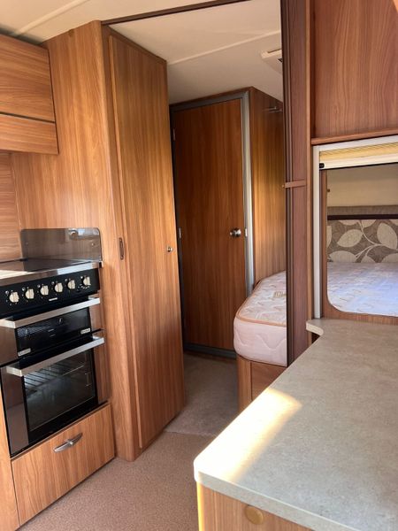 ✨STUNNING SWIFT CHALLENGER SPORT 4 BERTH✨ 358173040