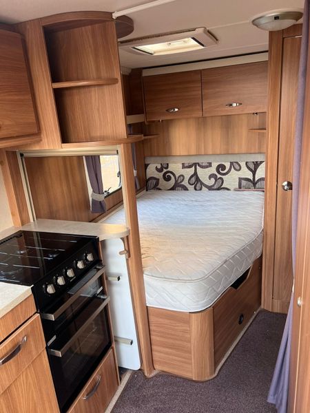 ✨STUNNING SWIFT ACE ENVOY 4 BERTH FIXED BED✨ 358173693