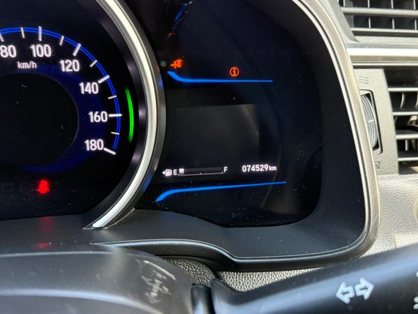 2015 Honda Fit 1.5 Hybrid Automotic Low Miles 45K 358184311
