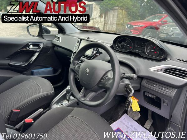 2015 Peugeot 208 Auto 1.2 358215362
