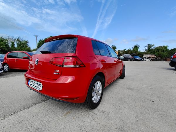 152 VW Golf 1.2 TSA Automatic  ( Showroom Conditio 358212080