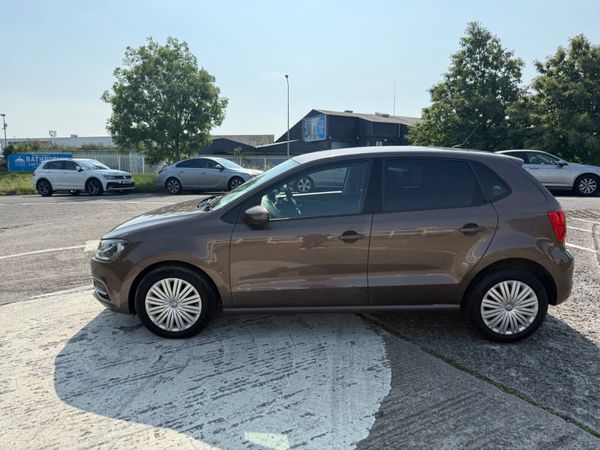 Volkswagen Polo 2015 Auto 358224316