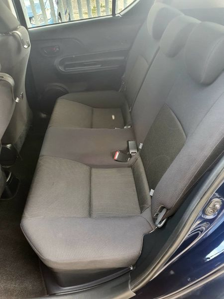 2017 TOYOTA AQUA HYBRID AUTOMATIC 358248716