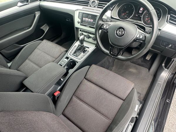 Passat 2.0 TDI Auto CL *LowKMS 358263808