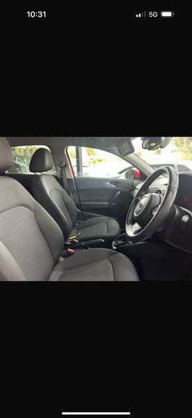 AudiA1 358377925