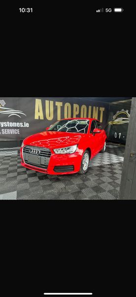 AudiA1 358377929
