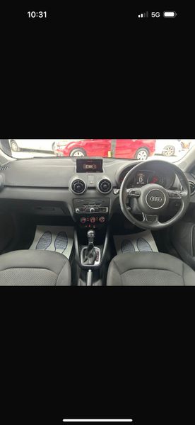 AudiA1 358377930