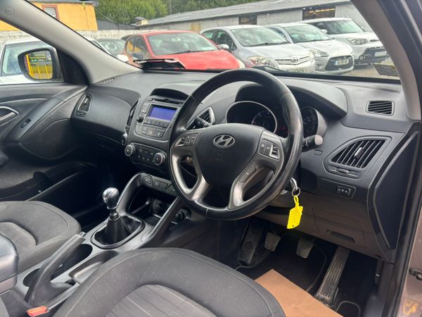 Beautiful Hyundai ix35 New NCT Warranty 358378590