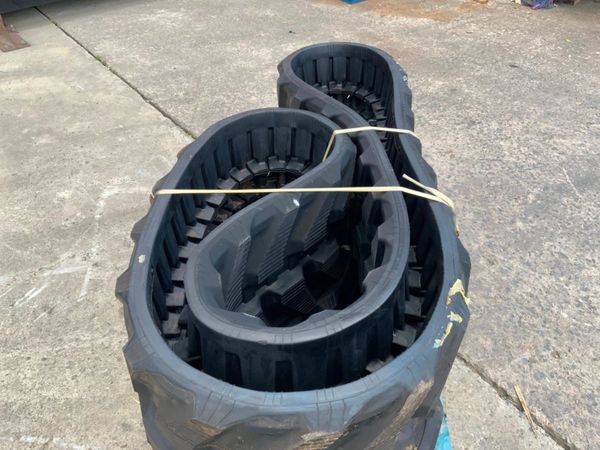UNUSED 400 x 72.5 x 76 RUBBER TRACKS........4072. 358384112