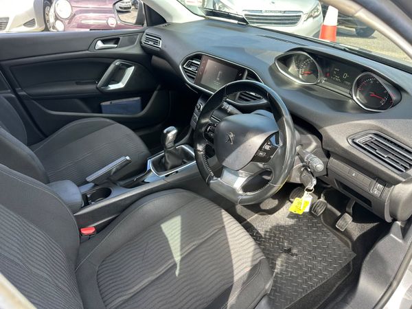 Peugeot 308 1.2 Petrol NCT TAX LOW KMS 358392656