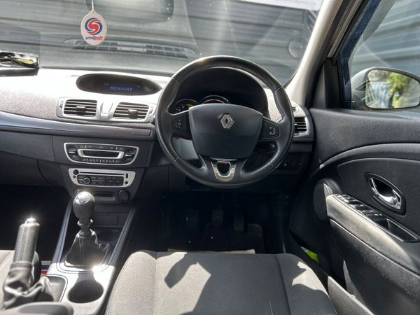 Renault Megane 2015 358406428