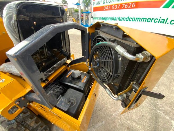 BISON TEK  COMPACT SKID STEER LOADER.....1536. 358411911