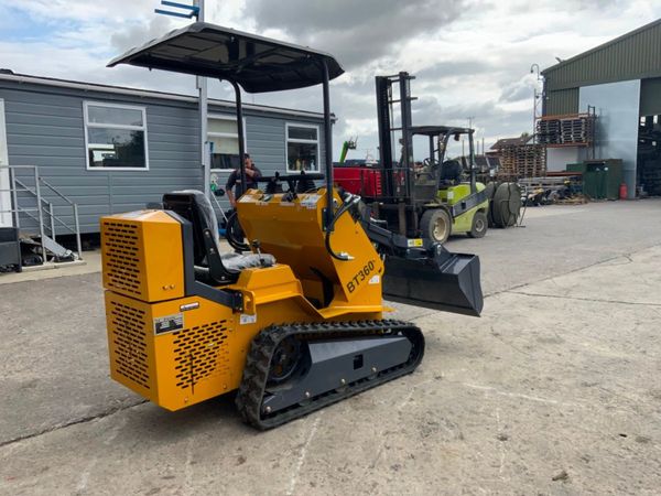 BISON TEK  COMPACT SKID STEER LOADER.....1536. 358411927