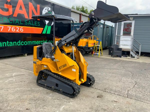 BISON TEK  COMPACT SKID STEER LOADER.....1536. 358411922