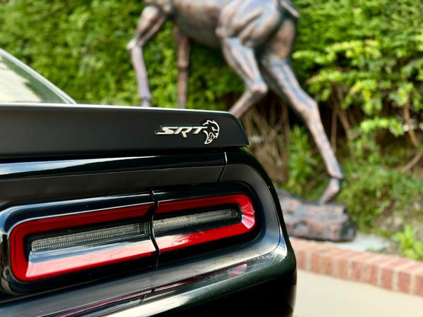 DODGE CHALLENGER HELLCAT 6.2 MANUAL 717BHP 358413034