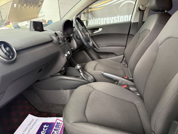 Audi A1 358424656