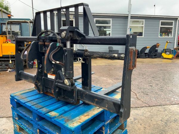 72" TILTING FORK CARRIAGE ATTACHMENT....4019 358495875