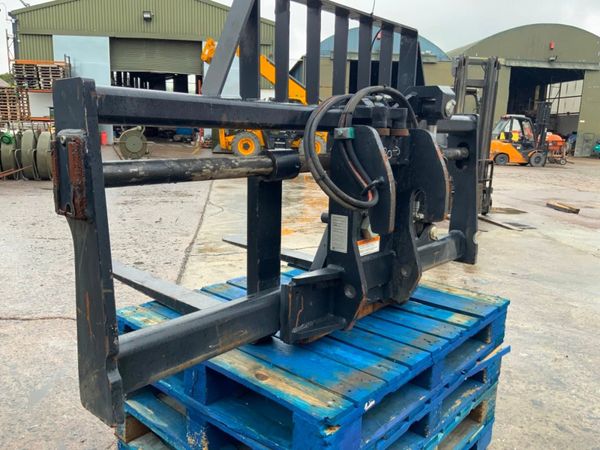 72" TILTING FORK CARRIAGE ATTACHMENT....4019 358495871