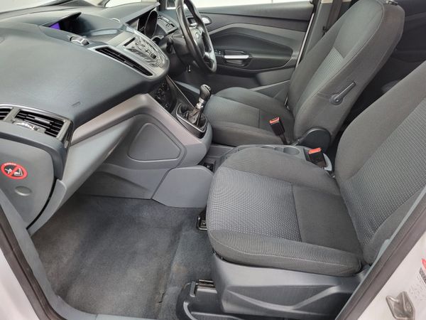 11 Ford Grand C-Max 1.6 DIESEL =7 SEATER = NEW NCT 358496613