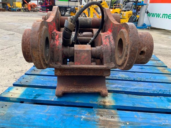 DOUBLE LOCK HYDRAULIC QUICK HITCH....65mm PINS... 358505072
