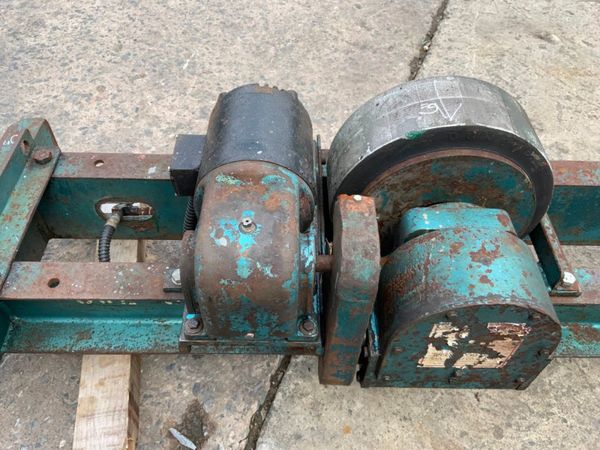 WELDING ROTATOR / POSITIONER ROLLERS......240v. 358536538