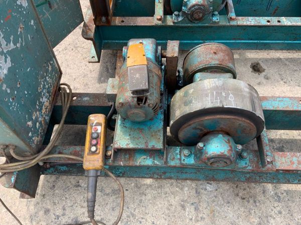 WELDING ROTATOR / POSITIONER ROLLERS......240v. 358536548