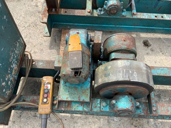 WELDING ROTATOR / POSITIONER ROLLERS......240v. 358536542
