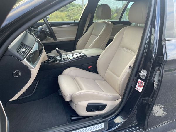 BMW 5-Series M sport  2016 358584915