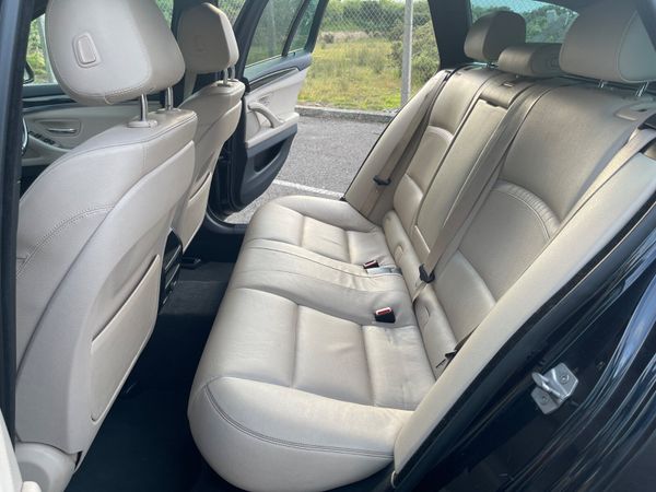 BMW 5-Series M sport  2016 358584923