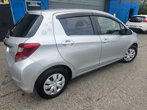 2016 Toyota Vitz Automatic / Jewella Pack 358580517