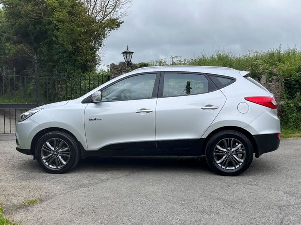 Hyundai ix35 ** ON HOLD 358607487