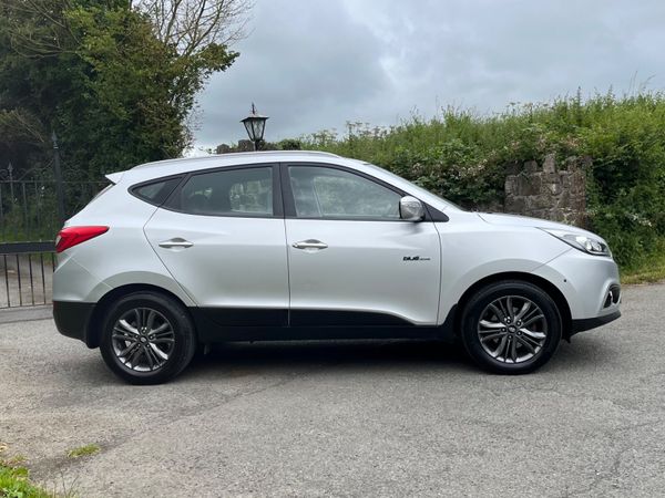 Hyundai ix35 ** ON HOLD 358607482