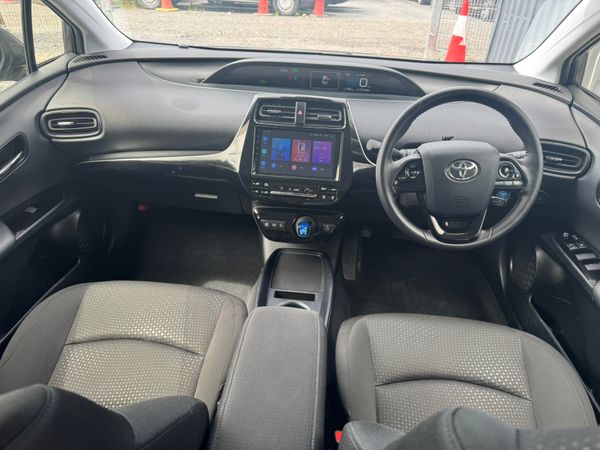 TOYOTA PRIUS HYBRID AUTOMATIC 358601854