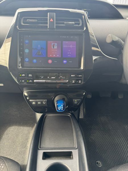 TOYOTA PRIUS HYBRID AUTOMATIC 358601855