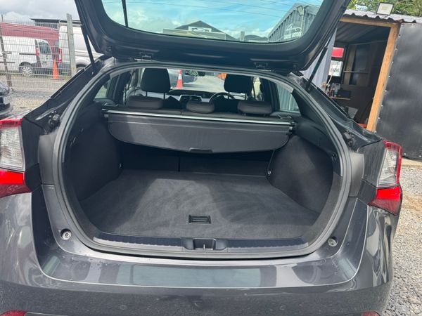 TOYOTA PRIUS HYBRID AUTOMATIC 358601853