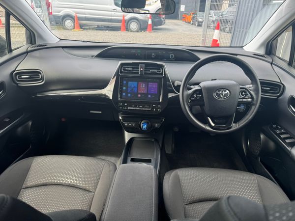 TOYOTA PRIUS HYBRID AUTOMATIC 358601860