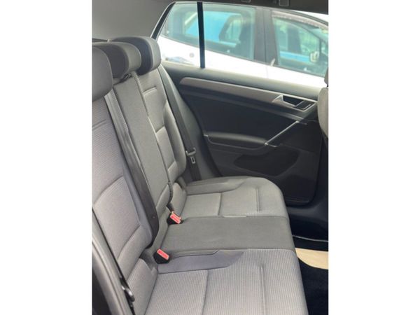Volkswagen Golf 1.4 TSI 90 Comfortline 5DR 358735437