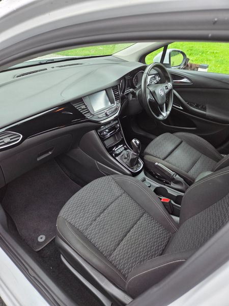 2019 VAUXHALL ASTRA 1.6CDTI SRI 136BHP 358747960