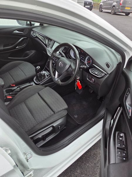 2019 VAUXHALL ASTRA 1.6CDTI SRI 136BHP 358747961
