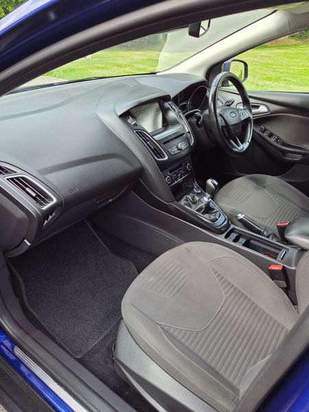 2015 FORD FOCUS ZETEC NAV 1.5TDCI 120BHP 358749508