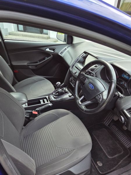 2015 FORD FOCUS ZETEC NAV 1.5TDCI 120BHP 358749501