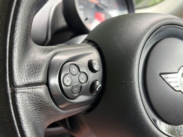 2015 Mini One D countryman Full Leather! 358765178