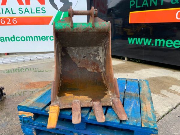 24" STRICKLAND BUCKET...45mm PINS......1222t. 358763709