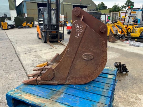 24" STRICKLAND BUCKET...45mm PINS......1222t. 358763716
