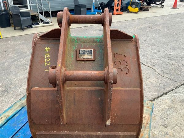 24" STRICKLAND BUCKET...45mm PINS......1222t. 358763713