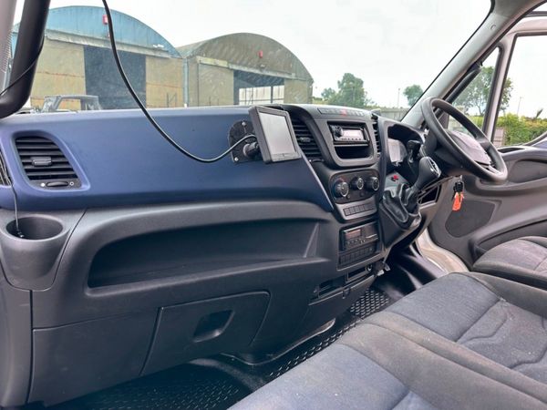 Iveco Daily Half box Half Curtainside 358781601