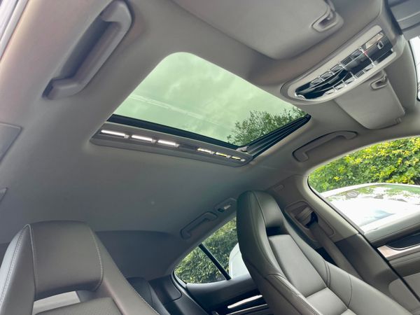 Porsche Panamera 3.0 (FACELIFT/NEW NCT/TAX) 358826929