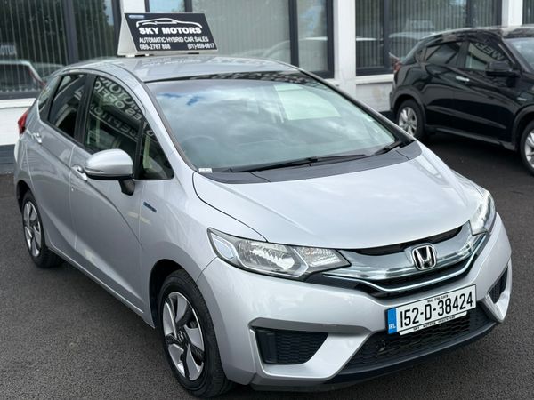 2015 Honda Jazz/Fit 1.5 Hybrid auto Low Miles 44K 358863864