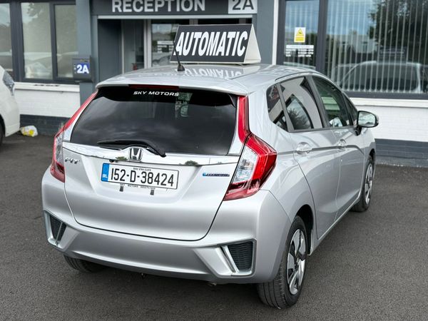 2015 Honda Jazz/Fit 1.5 Hybrid auto Low Miles 44K 358863866